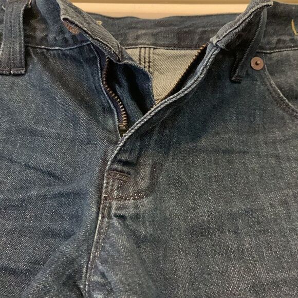 Madewell denim jean shorts Raw hem Size 28 Length 13” - Picture 3 of 5